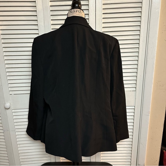 Kasper plus size blazer - Picture 2 of 3